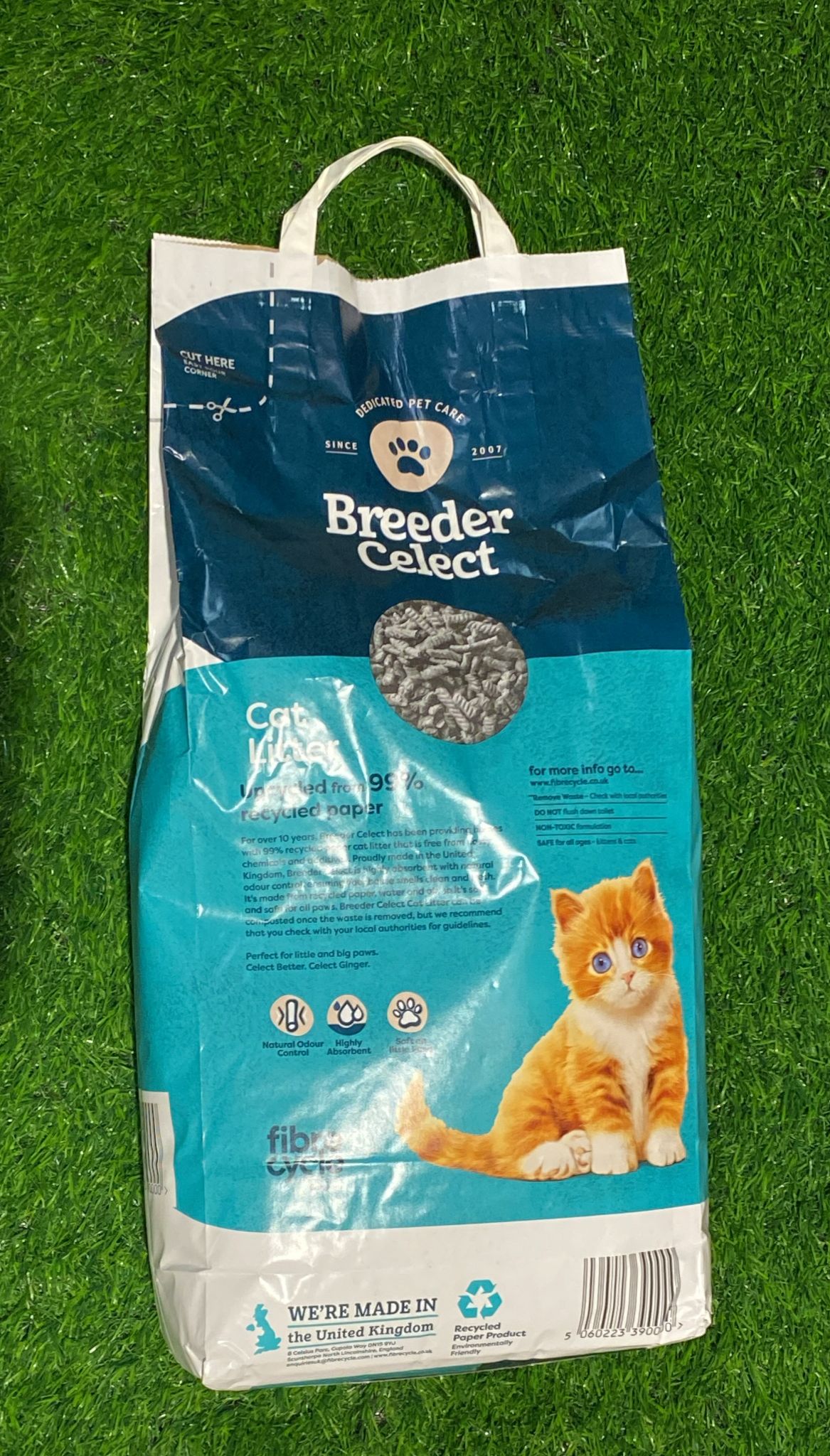 Breeder Celect Cat Litter 10L